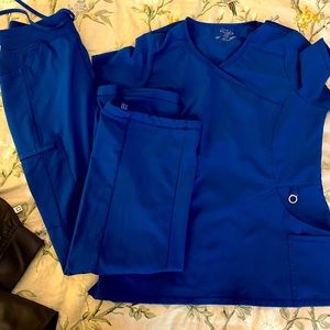 Cherokee Infinity scrubs